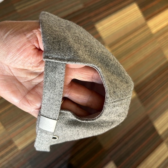 Disney Mickey Mouse Embroidered Wool Baseball Hat Unisex - Picture 7 of 10